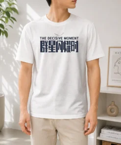 Hot The Decisive Moment t shirt in classic fit with bold graphic print on front