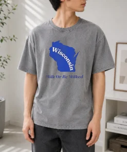 Original Wisconsin State Milk Or Be Milked Map Washed T Shirt in soft cotton with faded vintage print